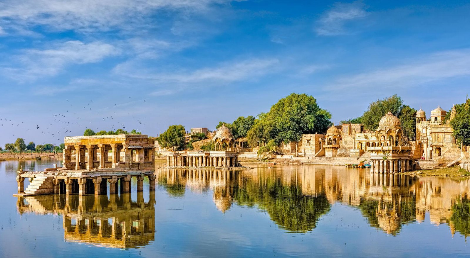 Gadisar Lake Jaisalmer Rajasthan