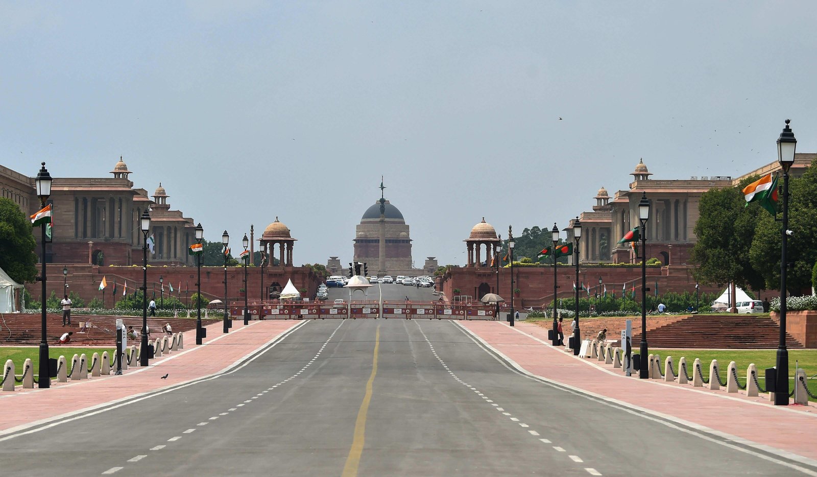 Kartavya Path and New Delhi government district