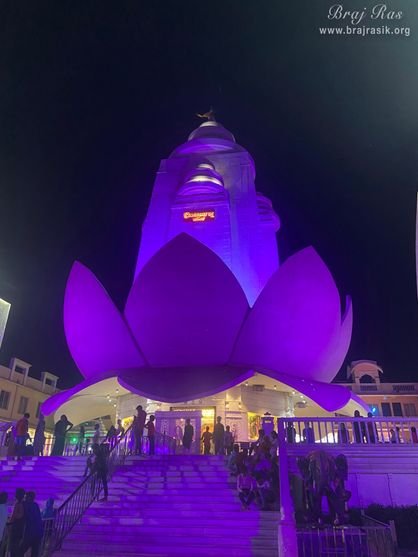 Priyakant Ju Temple in Vrindavan