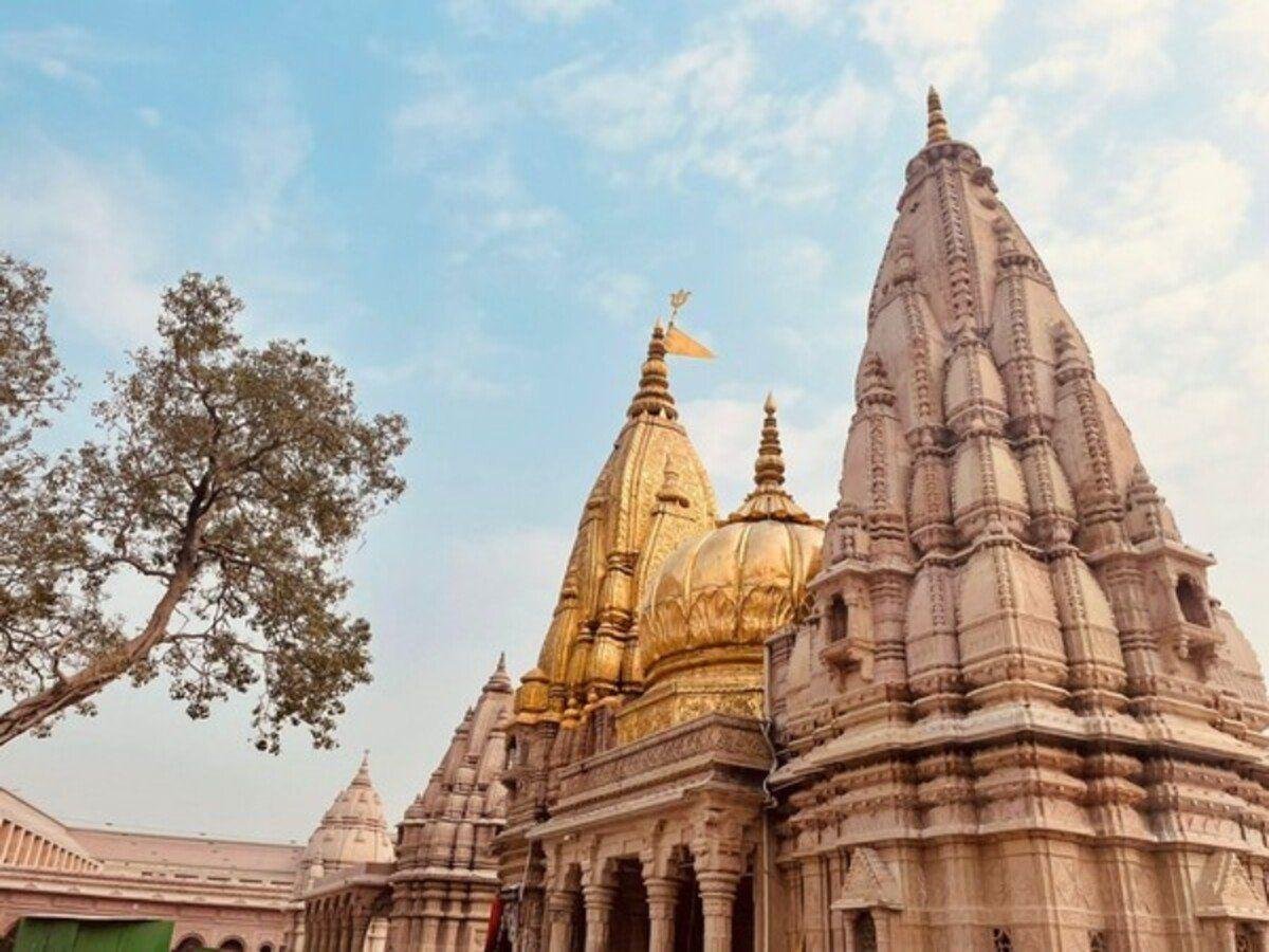 Shri Kashi Vishwanath Temple in Varanasi