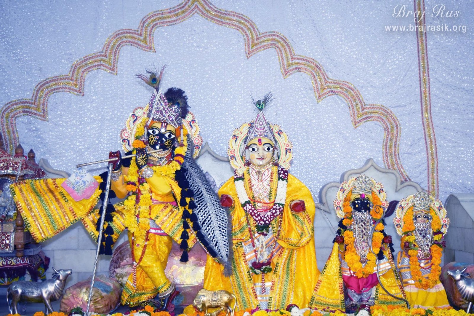 Raman Bihariji Temple Karshni Ashram Raman Reti
